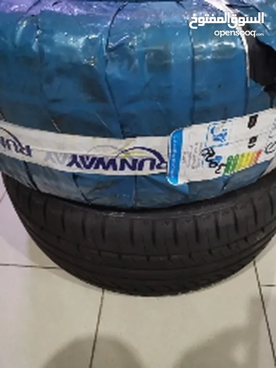 2 Runway tires brand new for BMW and Luxes