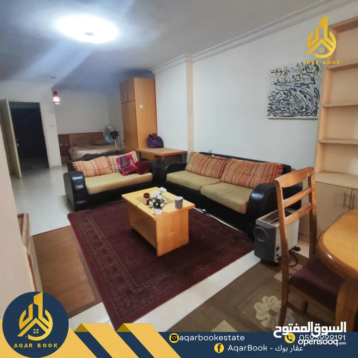 استديو مفروش للايجار بموقع مميز مقابل فندق الكرمل