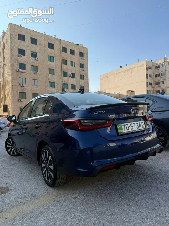 استأجر الان هوندا سيتي موديلات حديثة 2025 - عداد زيرو - فل كامل للايجار الان بأسعار تنافسية