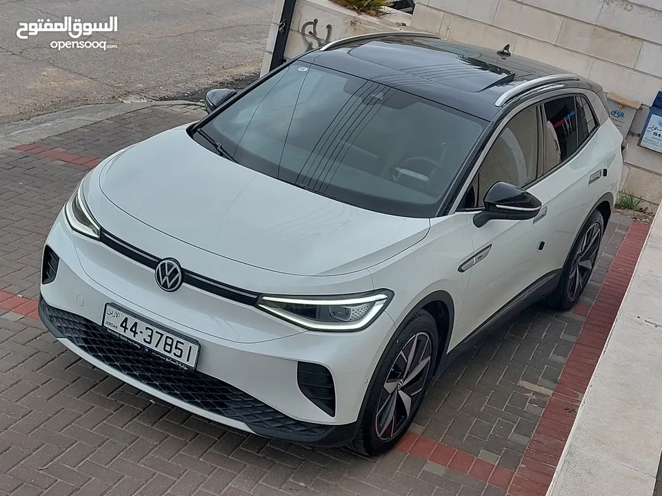 فولكسفاغن ID4 بروو بيانو بلاك// 2024 أعلى مواصفات// تأمين شااامل// كفالة