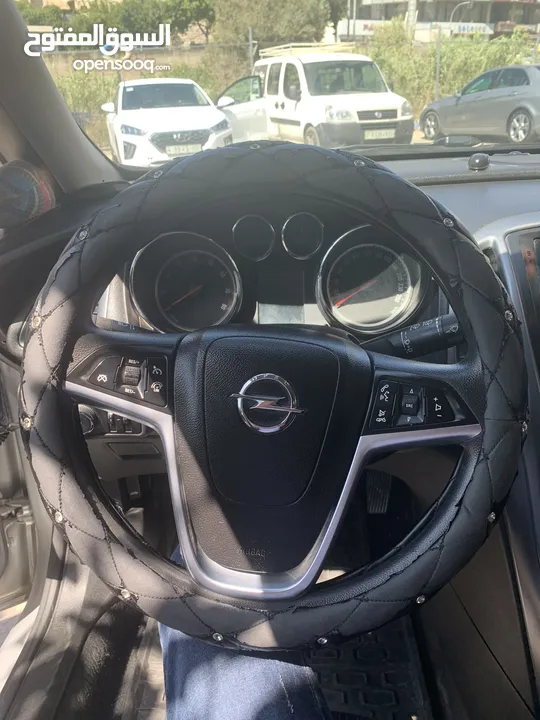 Opel astra 2013