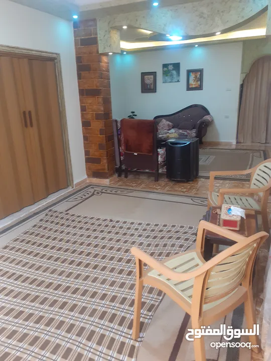 شقة طابقية للبيع السلط البحيرة