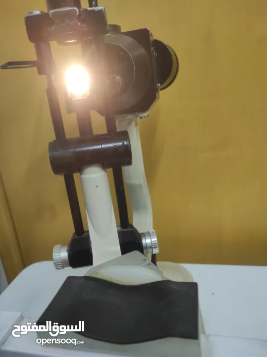 اجهزة فحص عيون للأطباء