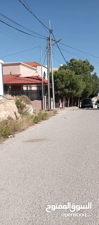 فيلا دوبلكس للبيع بعد دوار المغناطيس قرب الكلية العلمية الاسلامية