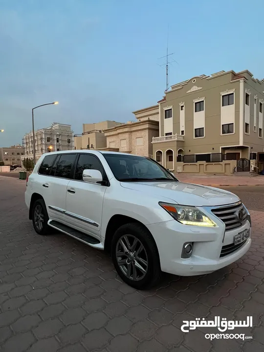 جيب لكزس LX570 2012