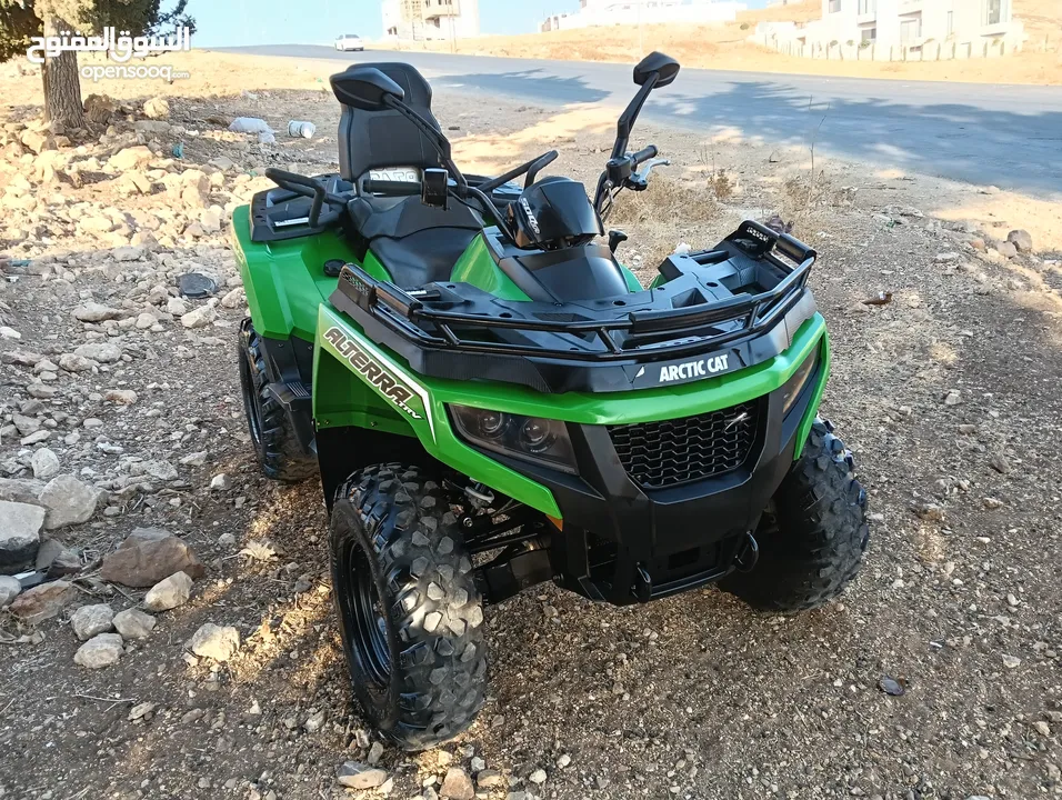 ARCTIC CAT