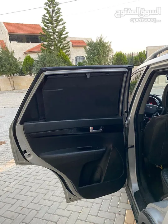 جب كيا سورينتو 2015 ولا ضربة ماشي 126 كيلو فقط 7 ركاب 4x4