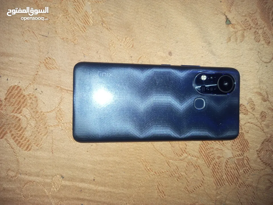 تليفون انفنكس هوت 11s   شغال بحال الوكاله ولا غلطه معو أغراضو كامله