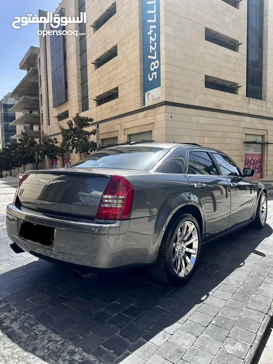 كرايزلر 300C HEMI فل اوبشن موديل 2006 بحالة الوكالة!!!