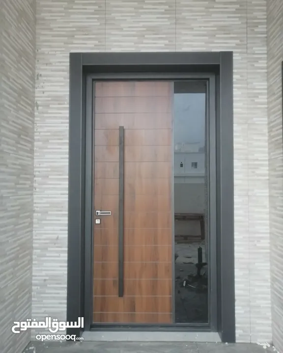 Luxury, entrance door