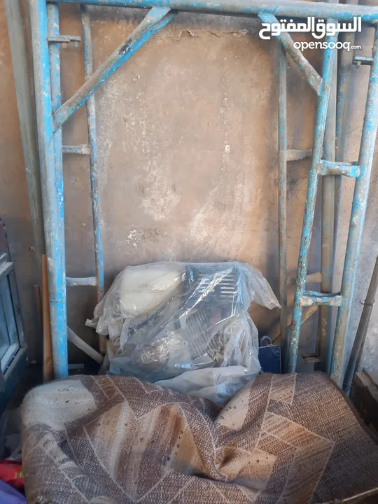 معدات بناء