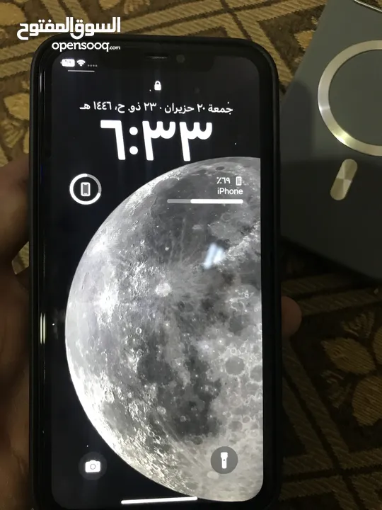 ايفون 11 عادي 256 جيجا بطارية اصلية 77 للبدل ع 12برو