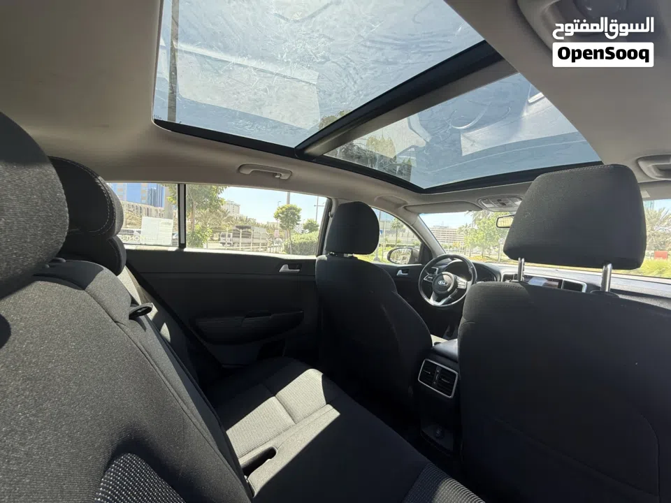 Kia Sportage 2021 ( 17000 km only )