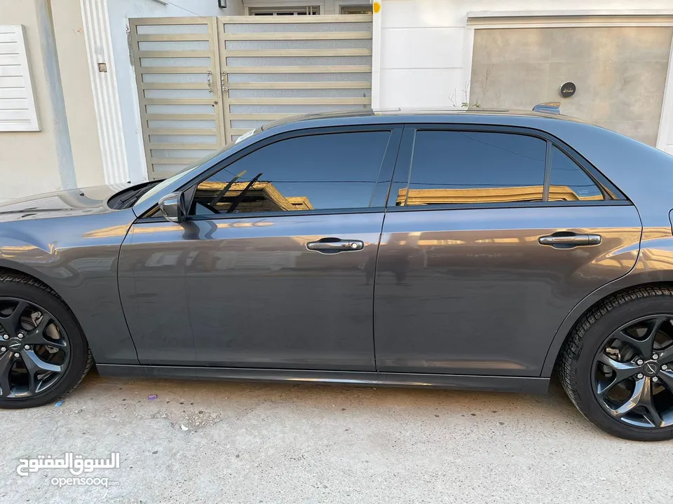 كرايسلر S300 2023