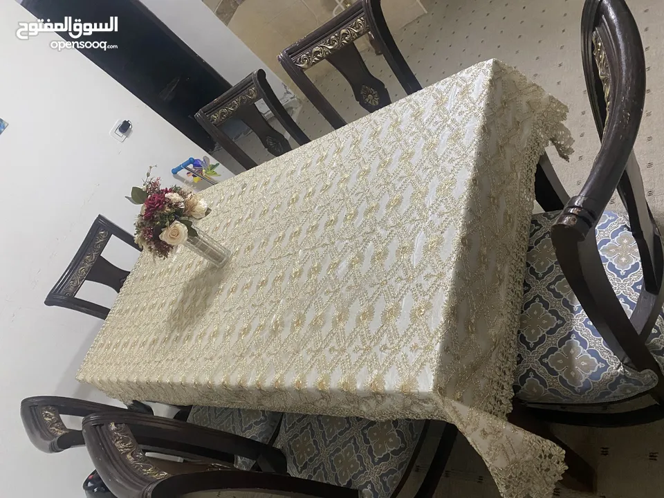 طاولة سفرة خشب تفصيل