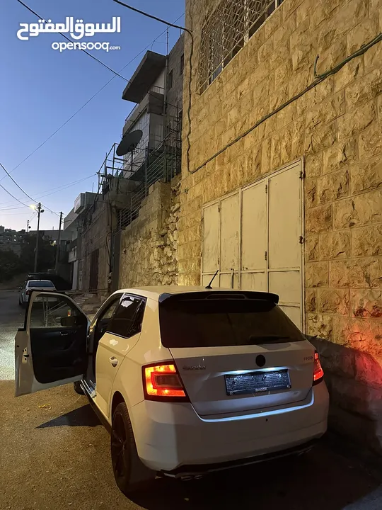 للبيع او البدل بالسعر الطبيعي سكودا فابيا جديده بالصلاة على النبي.