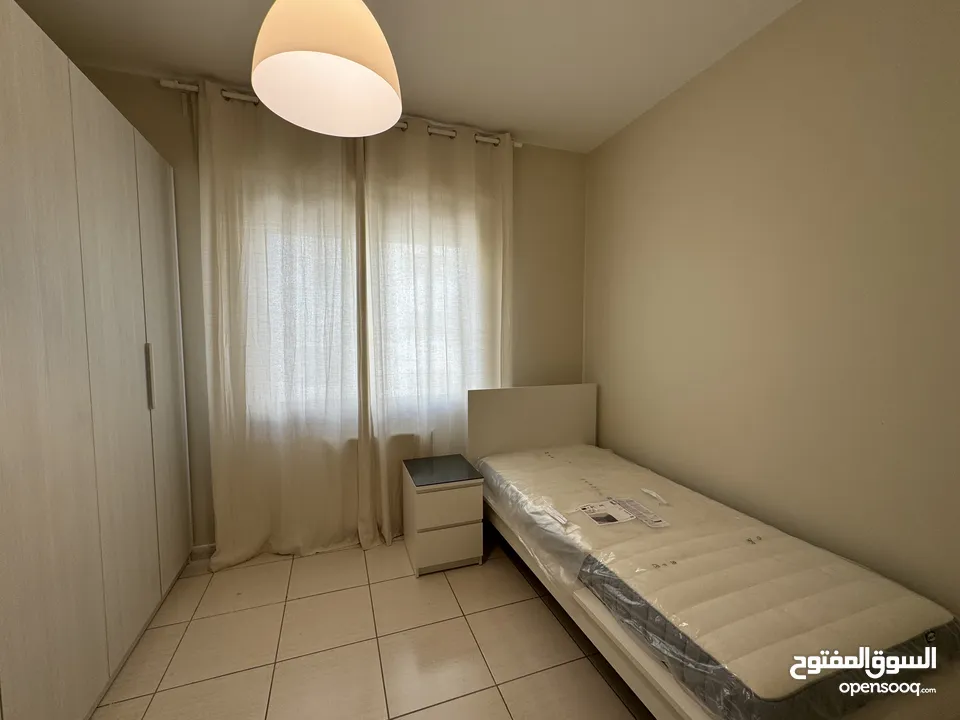 شقة 3 غرف نوم باطلالة رائعة في عبدون  ( Property 43136 )-175084200