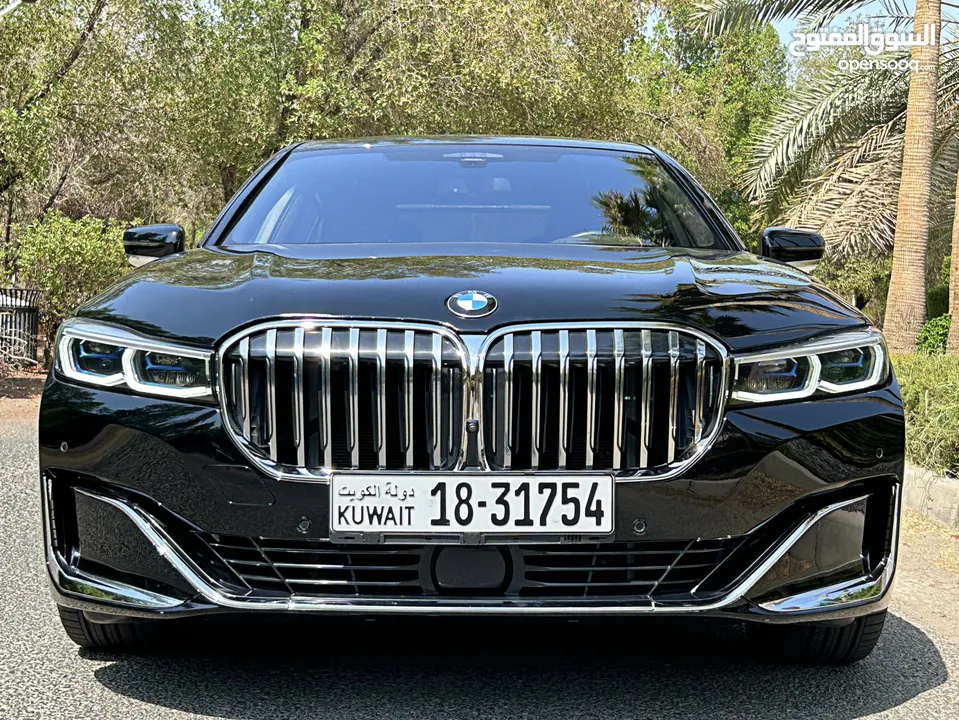 BMW 750li- 2021
