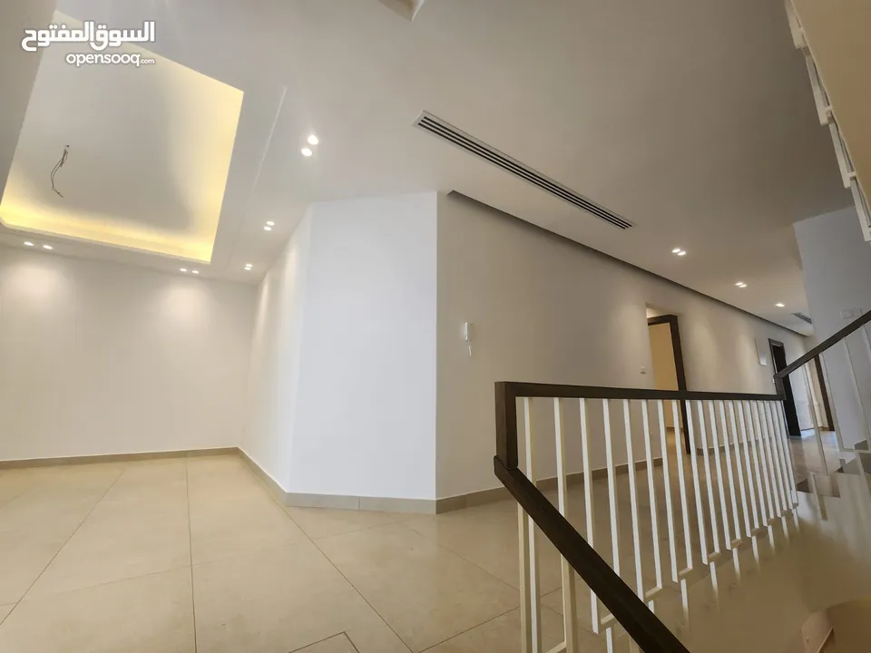 فيلا متلاصقة للبيع في عبدون - ref:14545