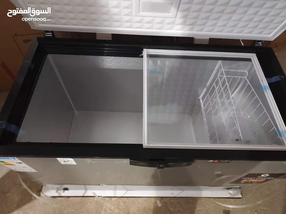 عرض نااار على فريزر بطح جنرال ديلوكس 400 لتر سلفر مع باب زجاج