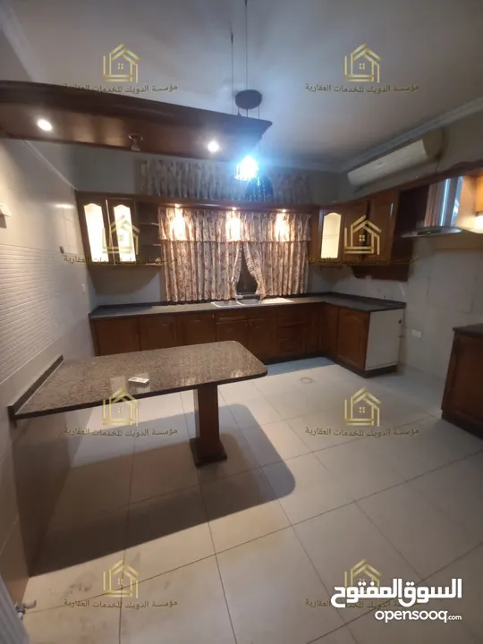 شقة مميزة - خلدا - 3نوم 1ماستر - 220م - بإطلالــــه مميزة - قرب الخدمات - موقع هادئ ومميز