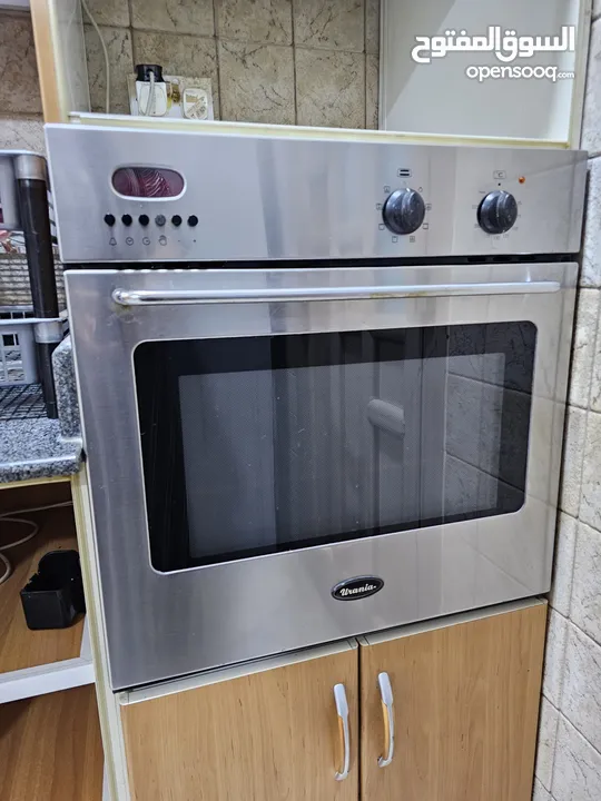 Electric oven