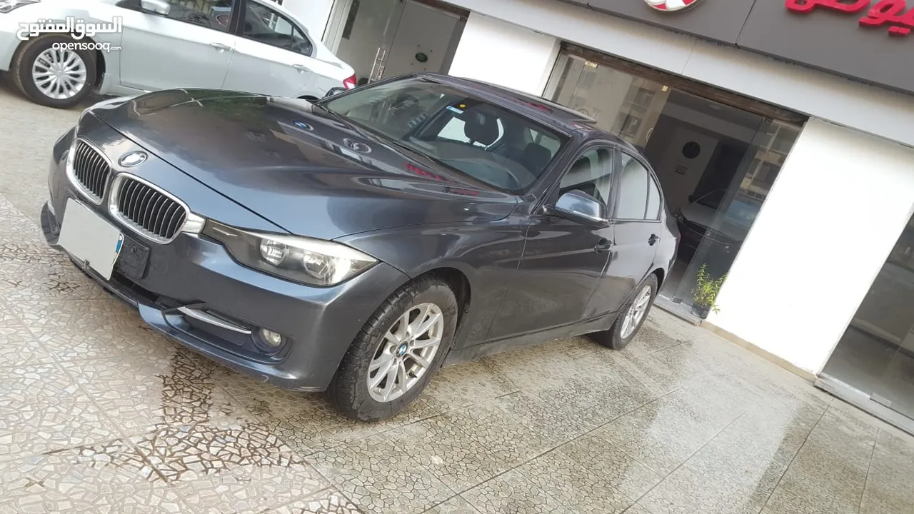 Bmw 320i حالة ممتازة