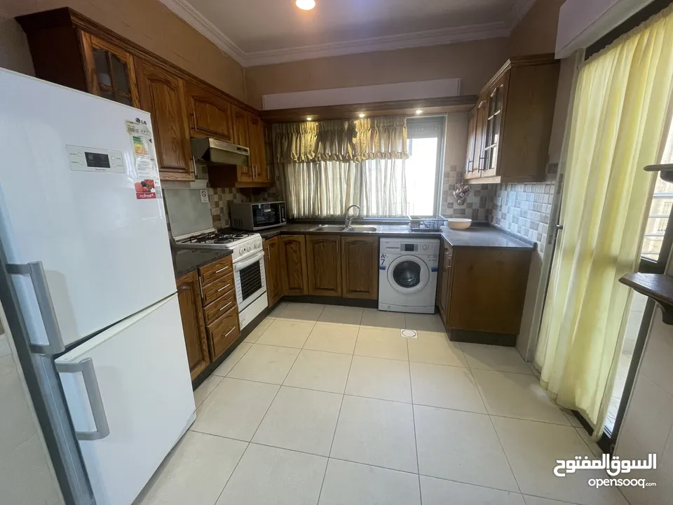 شقة مفروشة للايجار في الروابي  ( Property 38990 )-175072411