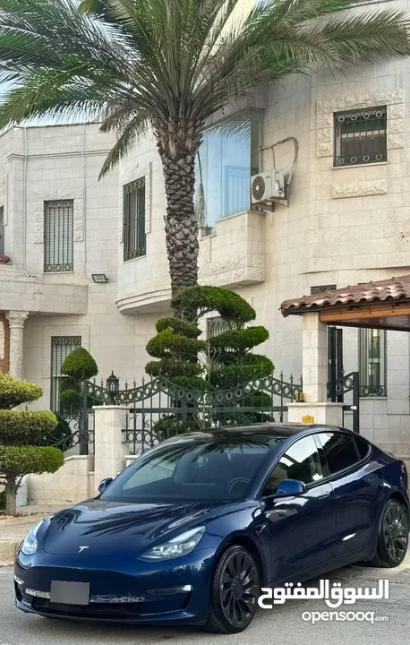 Tesla Model 3 Performance 2022  جمرك اليوم ترخيص وتأمين سنه كامله
