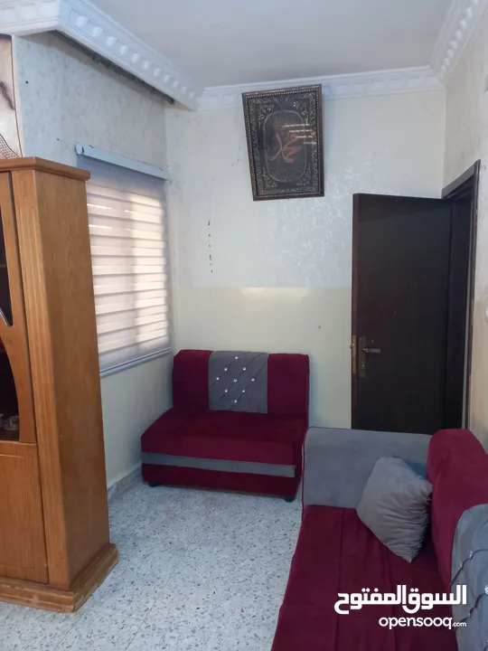 بيت طابق اول مع السطح للبيع من المالك مباشره ماركا الشماليه