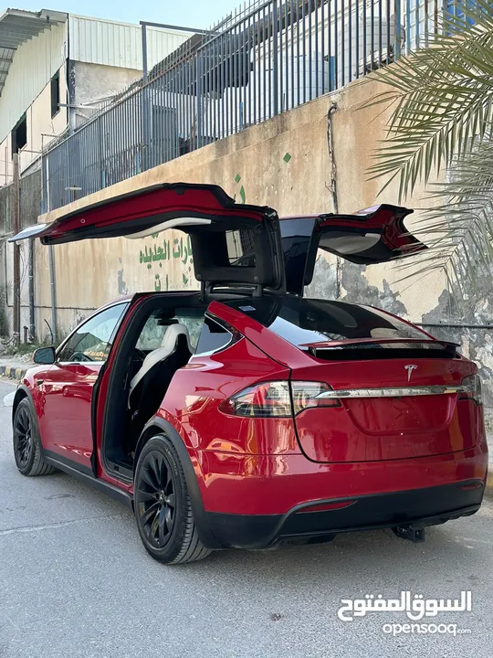 TESLA MODEL X LONG RANGE