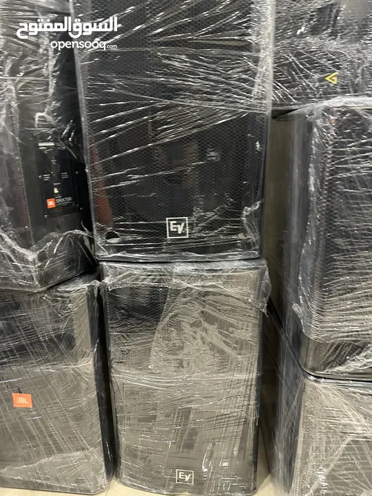 سماعات jbl2  2eve  2dynacord mag 2. 2 Ev عدد 10