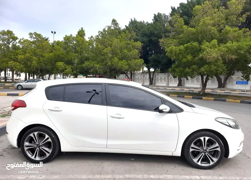 2015 Model-Single owner-Full option- Kia Cerato- Hatch back