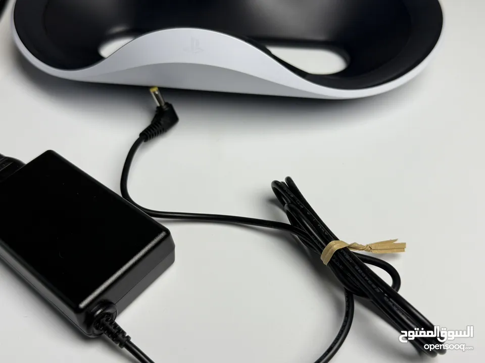 PlayStation VR 2 مع قاعدة شحن ايدي وسماعة سوني