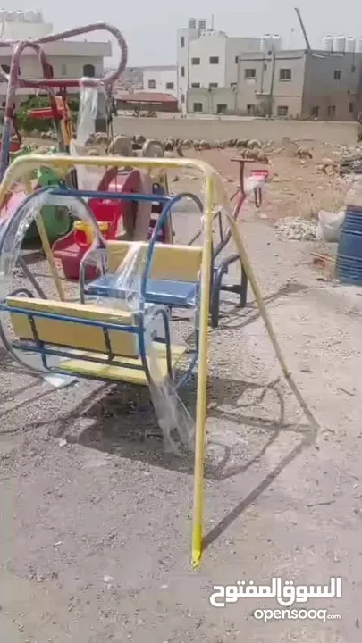 مرجيحة مدورة 4 ركاب حديد ثقيل. 85.دينار