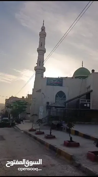 قطعة ارض تجارية للبيع على الشارع الرئيسي مباشرة - اربد - حنينا شارع القدس بجانب مسجد الصفاء والنور