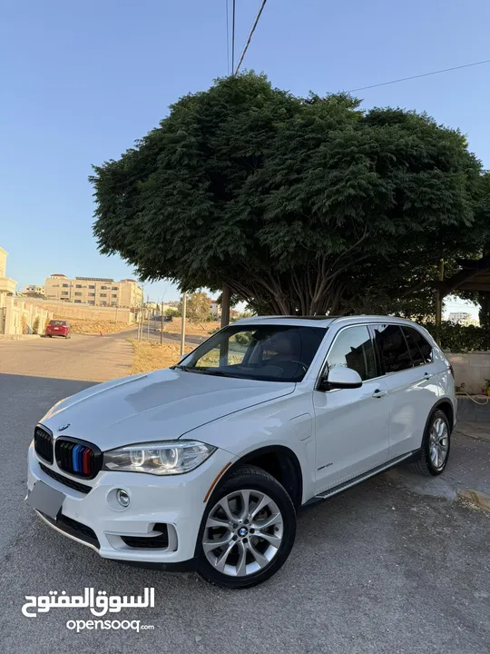 2016 BMW X5 XDrive40e Plug-in كاش فقط
