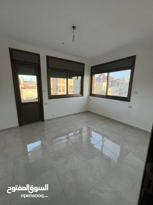 شقة جديده للبيع بالطيرة