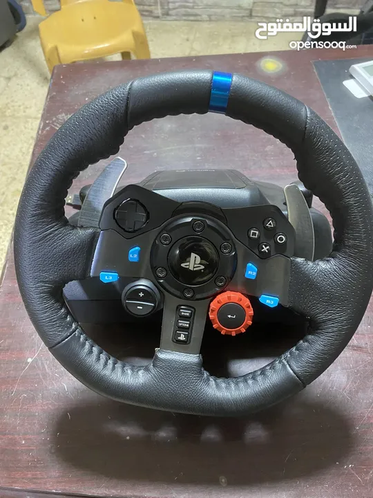 مستخدم بحاله ممتازة Logitech G29