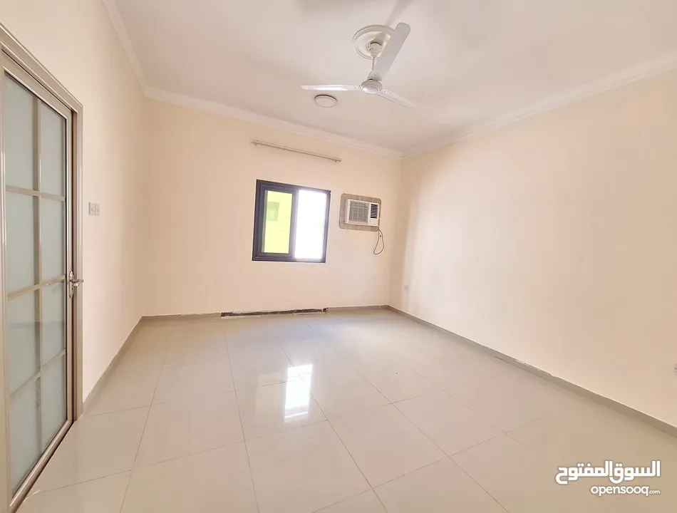 Special Offer!!!3 Bhk With 4 Bathroom Spacious Closed Kitchen With Ac