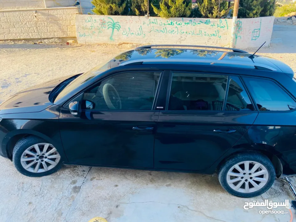 سكودا فابيا ستيشن موديل 2016 بحاله ممتازه