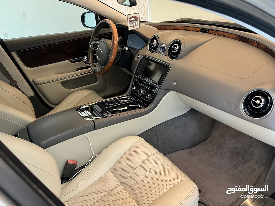 Jaguar XJL portfolio 2013