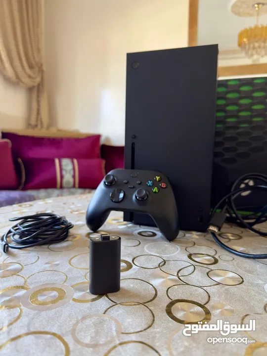 Xbox series x بثمن 7500 للبيع كأنه جديد