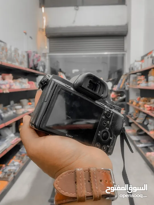 كاميرة سوني مستعملة بحالة جيدة. Sony @7ii