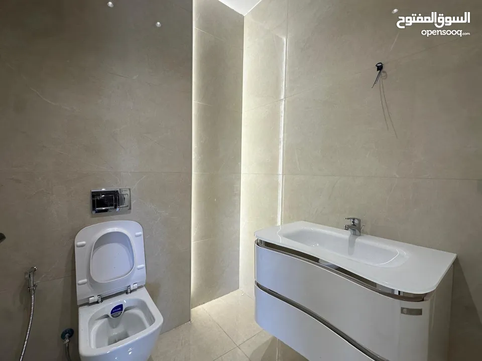 Apartment for Sale in Marj Al Hamam ( Property 43050 )-174809368