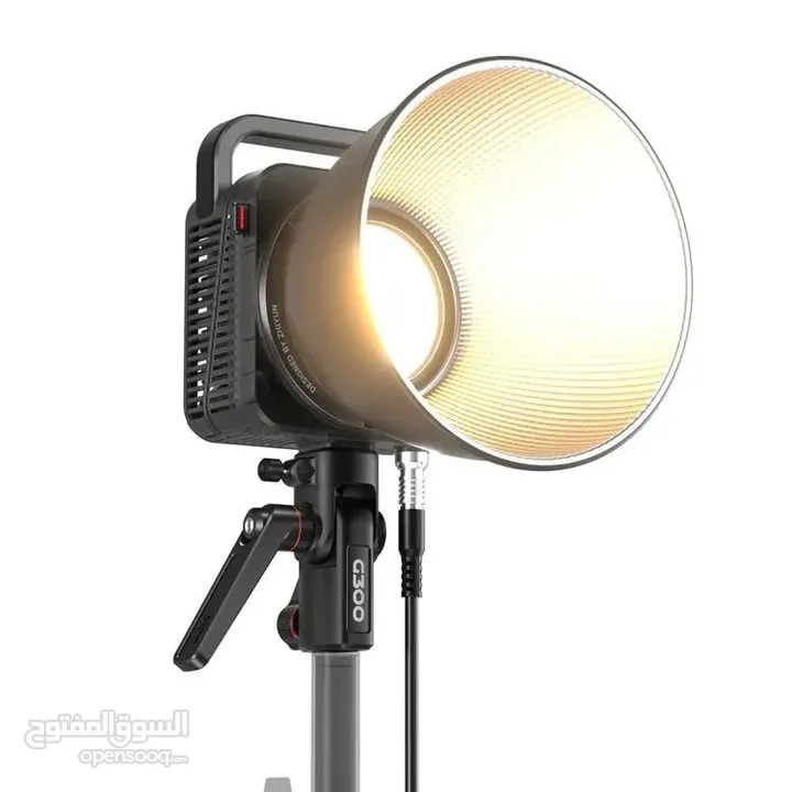 للبيع - كشاف Zhiyun MOLUS G300