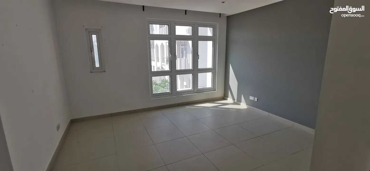 4 Bedroom villa in Al Mouj  فيلا في الموج