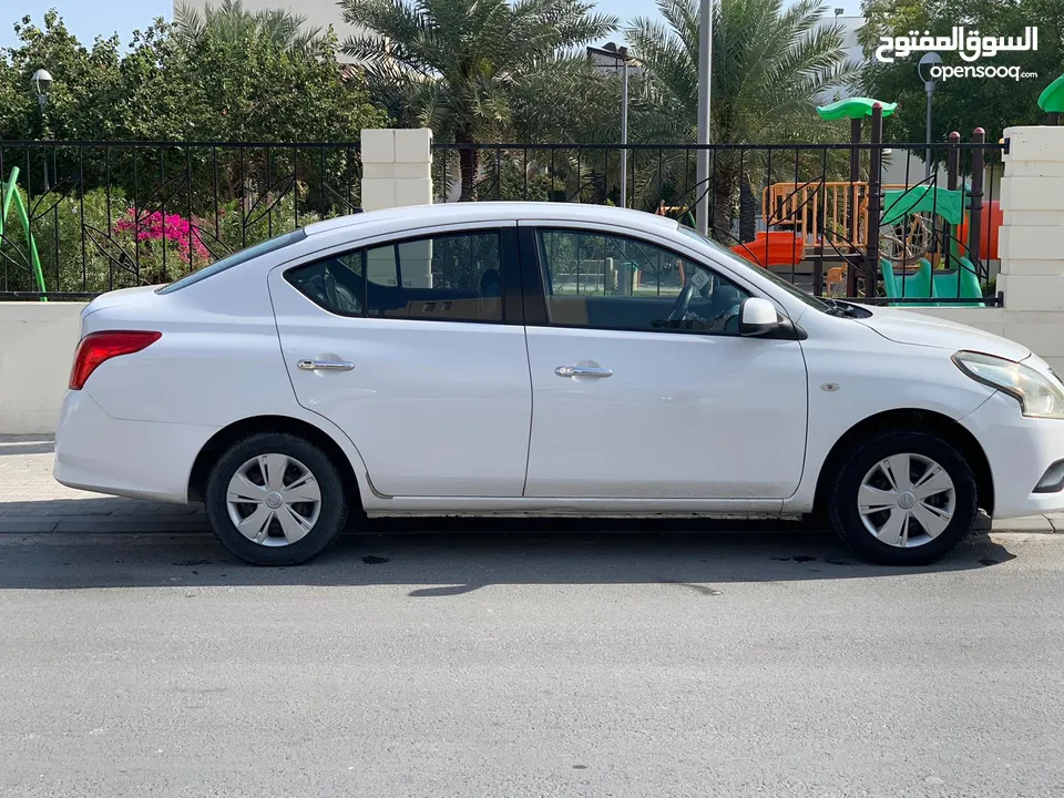 URGENT SALE NISSAN SUNNY 1.5 LITRE 2018 WELL MAINTAINED