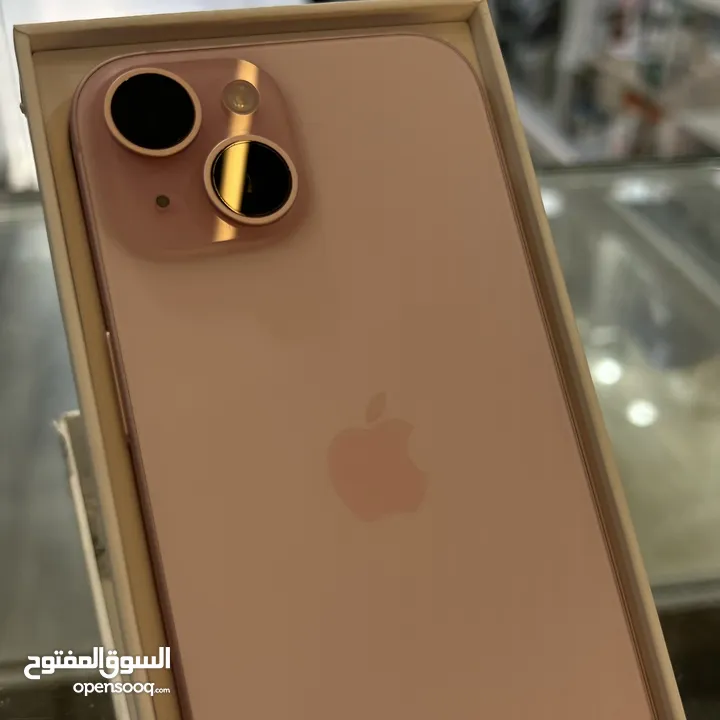 iPhone 15 128GB / Battery : 92% كرتونة وارد شرق أوسط  كفالة ابل : 30:10:2025