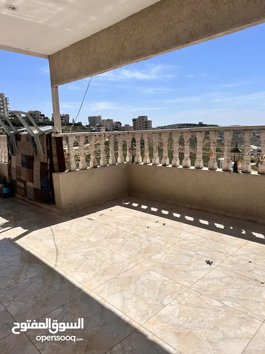 روف  طابق سادس للبيع بيتونيا
